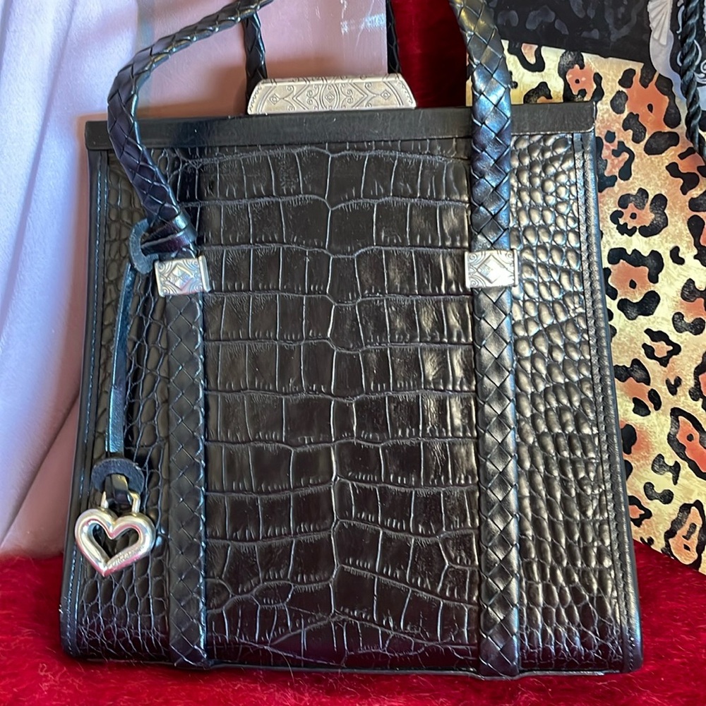 BRIGHTON VINTAGE RETIRED CROC LEATHER SHOULDER HANDBAG BLACK w/ SILVER H…